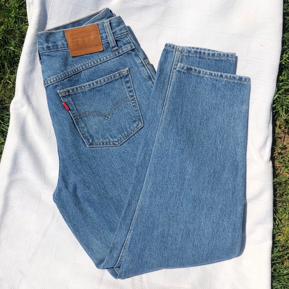 Levi’s Mom Jeans